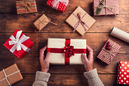 Vianoce 2020: Tip na darček pre ženu aj muža