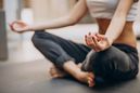 5 dôvodov, prečo okamžite prejsť z jogamatky na koberček na jogu